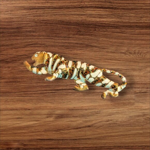 Gold Tone Enamel Tiger Brooch Pin With Rhinestone Eye Striped Design 3" Elegant - Picture 2 of 7